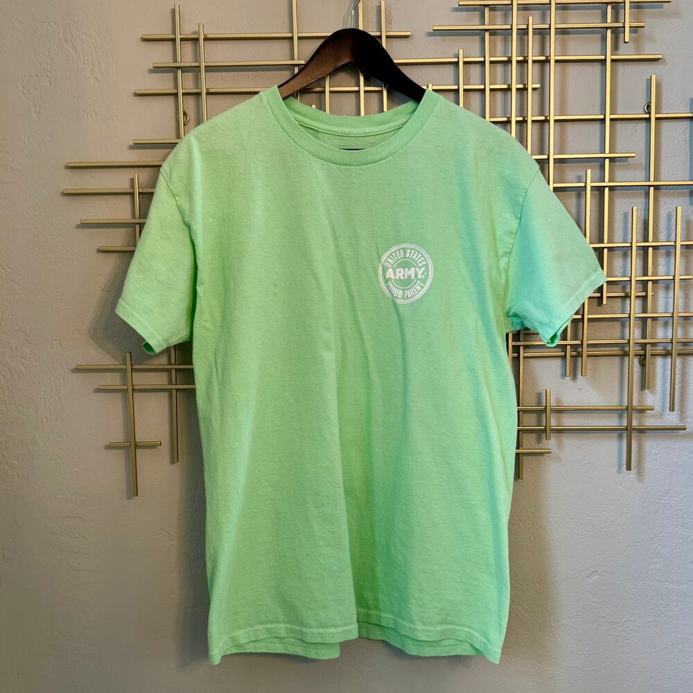 MV Sport Army Proud Parent Graphic Tee Green Large